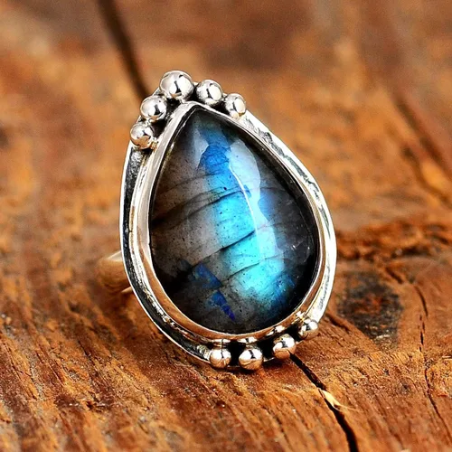 Vista 4 de Boho-Magic Anillo de plata de ley con labradorita para mujer, joyería bohemia con piedras preciosas en forma de lágrima