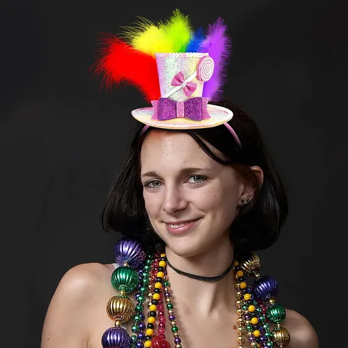 Vista 4 de Sweet Mini Top Hat Diadema con plumas multicolor