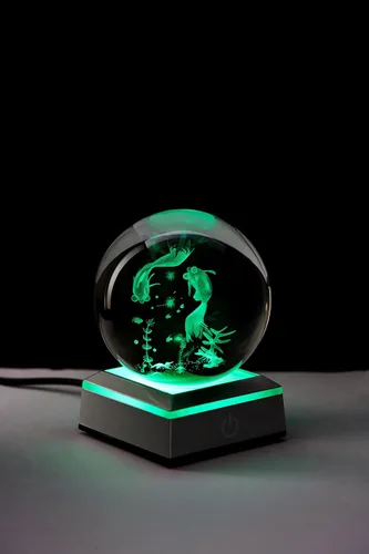 Vista 7 de Lámpara de noche de bola de cristal 3D con base LED - Lámpara de bola de cristal en forma de pez para cumpleaños, festividades, regalos de Navidad