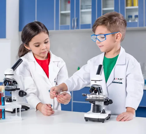 Vista 4 de Click N' Play Juego de rol de Science Lab, color blanco