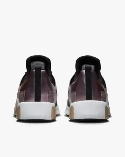 Vista 6 de Nike Tenis de gimnasia para mujer, talla 6 de EE. UU