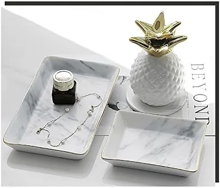 Vista 4 de SOCOSY Plato de cerámica de mármol para anillos de joyería, bandeja organizadora de joyas con bordes dorados, decoración del hogar, regalo de boda