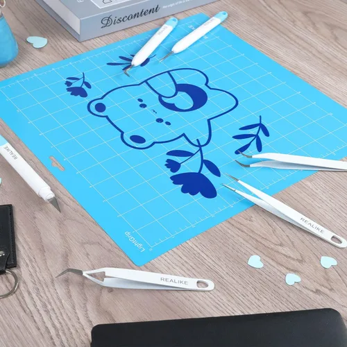 Vista 3 de REALIKE - Alfombrilla de corte LightGrip de 12 x 12 pulgadas compatible con Cricut Maker 3/Maker 4/Maker/Explore 3/4/Air 2/Air/One (3 alfombrillas)