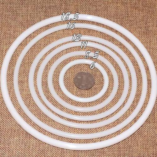 Vista 3 de Ciieeo Accesorios de bordado, 30 aros redondos de atrapasueños, anillos de plástico para atrapasueños, aros circulares blancos para atrapasueños