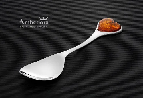 Vista 3 de Cuchara de buena suerte, plata de ley pulida, cuchara de plata con corazón ámbar y grabado de la suerte para un ser querido, regalo para aniversario