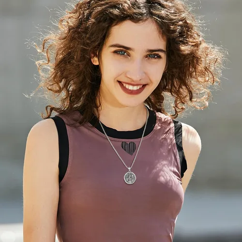 Vista 104 de EUDORA Collar de plata de ley 925 con moneda Hécate, Athena, Perséfono, Nyx, diosa de la luna triple, diosa celta, rueda de Hécate, llave, regalo