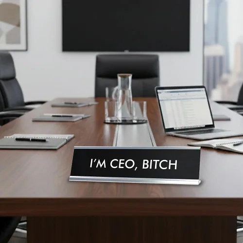 Vista 3 de Signs ByLITA Letrero de escritorio con texto en inglés "I'M CEO, BITCH