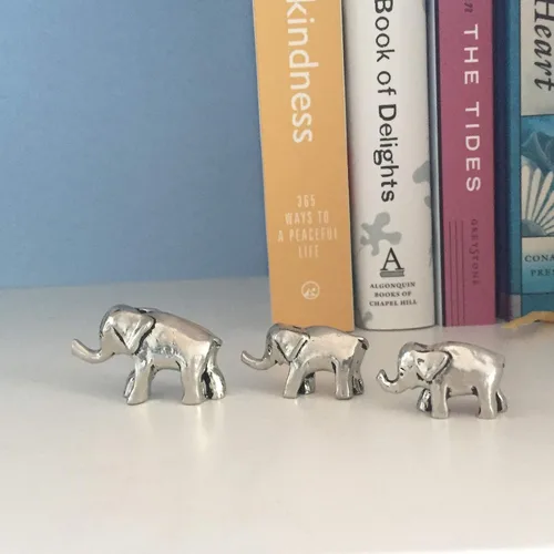 Vista 3 de Basic Spirit Figuras en miniatura de peltre de elefante, estatua de buena suerte, regalo