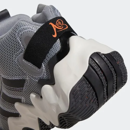 Vista 7 de adidas Exhibit B Candace Parker Mid Zapatos de baloncesto para mujer