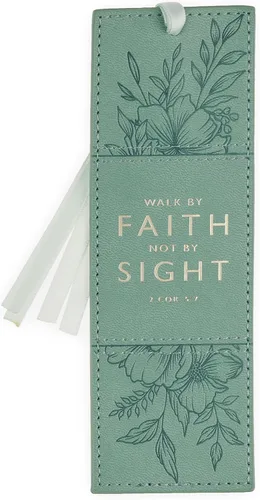 Vista 31 de Christian Art Gifts - Marcapáginas premium de piel sintética vegana con escritura bíblica para mujeres: Cuando ella habla - Proverbios 31:26, Marrón