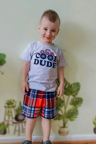 Vista 5 de Conjunto de camiseta de manga corta y pantalón corto de algodón para niño pequeño