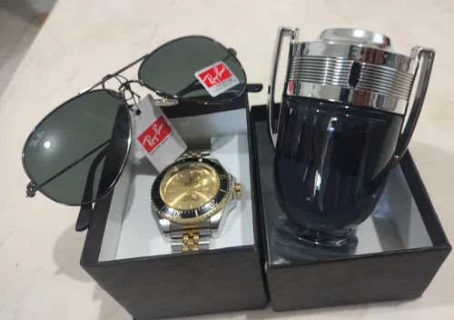 PERFUME (RELOJ ROLEX + GAFAS + INVICTUS) de AROMA DE PRIMERA