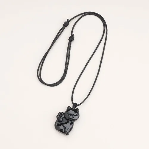 Vista 3 de COAI Collar con colgante de piedra obsidiana Lucky Cat