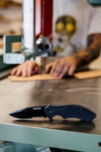Vista 4 de Kershaw 1605CKTST Cuchillo de pelea plegable con SpeedSafe (doble dentado)