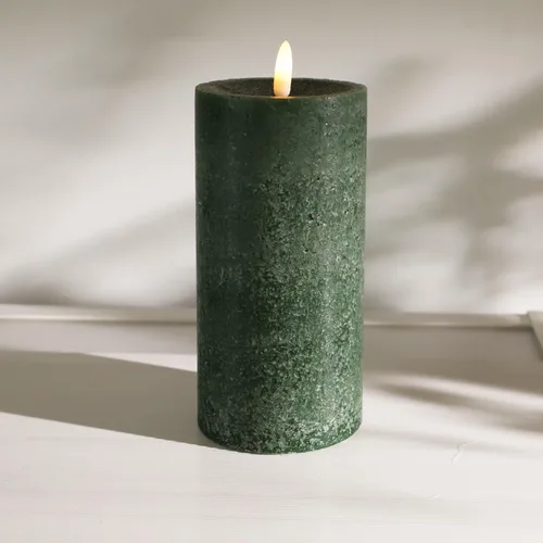 Vista 12 de Velas de abedul real sin llama incrustadas con bayas rojas, velas de Navidad sin llama con control remoto, velas tipo pilar que funcionan