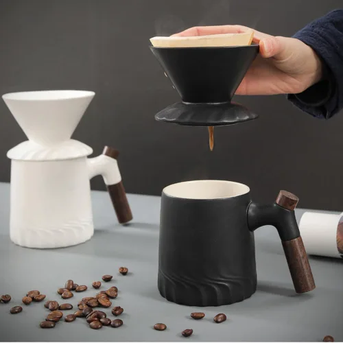 Vista 6 de Juego de cafetera negra hecha a mano, jarra de café de cerámica a prueba de calor ACM01B