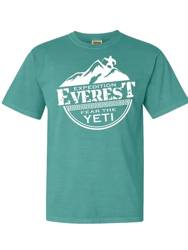 Vista 2 de Expedition Everest Fear the Yeti Parks Vacation Comfort Color T-Shirt Wilderness Family Shirts Adult (S, Grape)