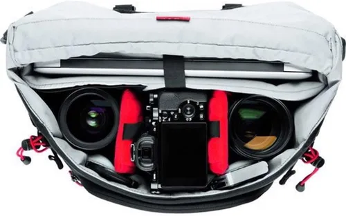 Vista 6 de Manfrotto Bumblebee M-10 PL, Messenger Pro Light, negro, compacto (MB PL-BM-10)