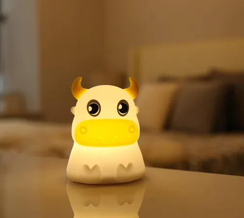 Vista 7 de Linda luz nocturna para niños, lámpara de noche para dormitorio, bebé, portátil, batería de silicona portátil, luz nocturna LED, para guardería Vaca