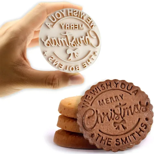 Vista 15 de Sello de galletas de Navidad personalizable 2025 con nombre de familia, sorpresa navideña para entusiastas de la repostería (diseño A)