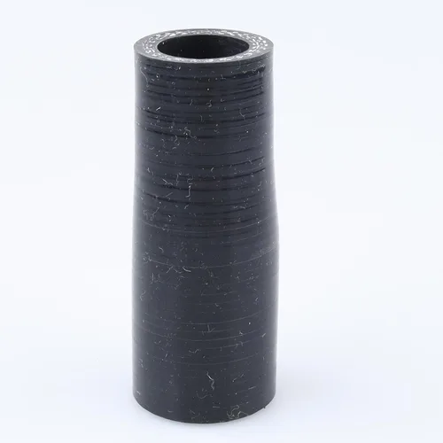 Vista 95 de AC PERFORMANCE ID de 1" a 1/2" (25mm a 13mm) Manguera de silicona recta reductora de 3 capas reforzada negra, 3" de longitud Negro