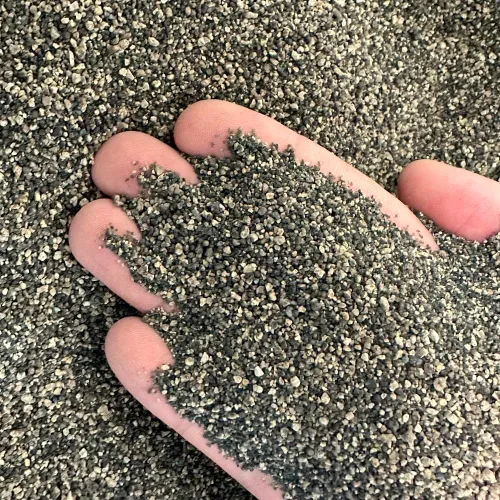Vista 2 de Petgrow Todas las alfombrillas de césped para césped artificial y césped sintético, relleno premium sin sílice, 50 libras