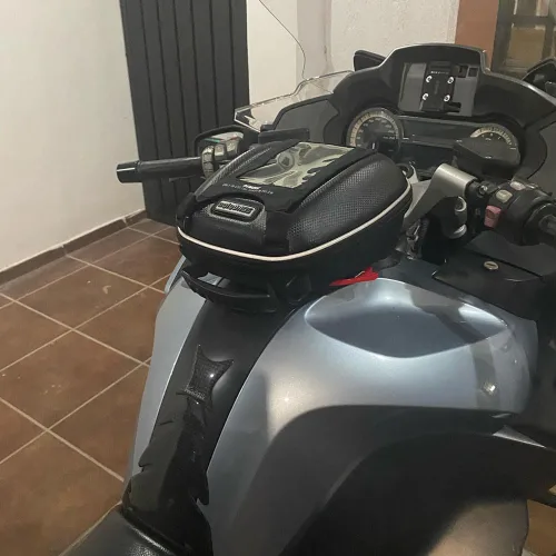 Vista 4 de Bolsa de depósito de combustible para BMW R1200GS LC F850GS R1200R R1200RS R1200 R1250 RT R1250R R1250RS S1000XR F900XR motocicleta equipaje Tanklock