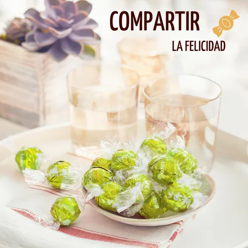 Vista 8 de Lindt Lindor Edición Limitada Trufas de Chocolate con Leche y Pistacho - Bolsa de 22 oz (625 g, 50 piezas) Chocolates Gourmet Envueltos