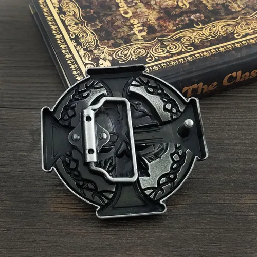 Vista 4 de YOQUCOL QUKE - Hebilla de cinturón de cruz celta con diseño de calavera vintage para hombre, plateado