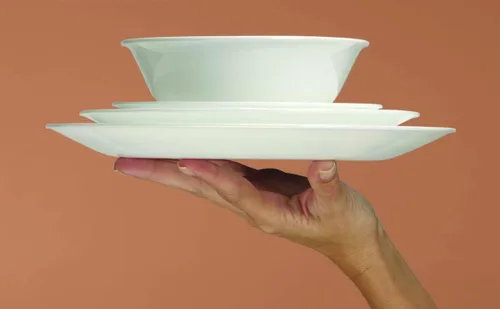 Vista 2 de Corelle Square Simple Lines 1088646 - Juego de vajilla de 18 piezas, servicio para 6 personas