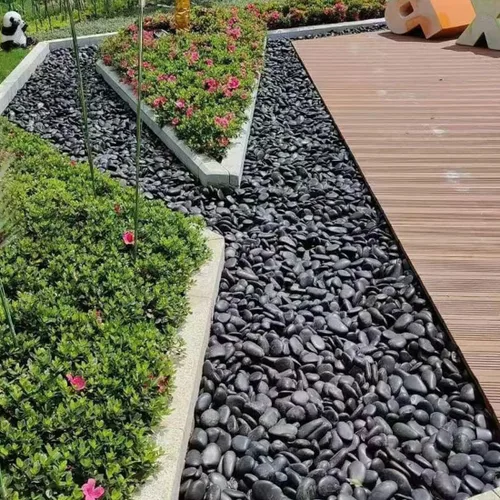 Vista 3 de YISZM Piedras negras de 5 libras para plantas, 2-3 pulgadas de alto pulido natural grandes rocas de río para paisajismo, piedras decorativas