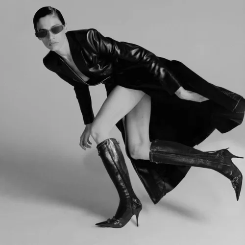 Vista 6 de VOMIRA Botas altas hasta la rodilla sexy con remaches puntiagudos, borlas y tacones de aguja de tacón alto, moda para fiesta de moda