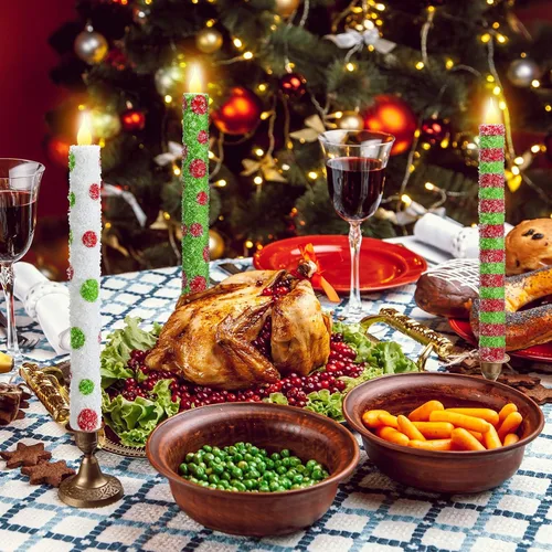 Vista 6 de Baquler 6 velas cónicas sin llama de Navidad de 10.6 pulgadas con temática de elfo, velas LED de Navidad que funcionan con pilas, candelabros