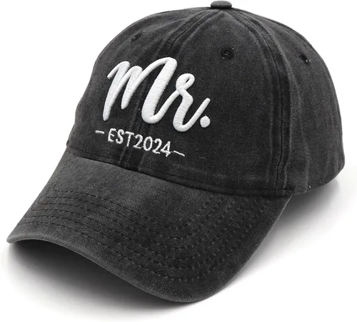 Vista 3 de Mr and Mrs Gifts 2024 Sombreros para hombres y mujeres, regalos de boda para recién casados, sombrero bordado 3D ajustable para parejas