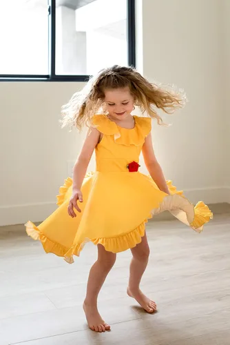 Vista 6 de Little Adventures Vestido de princesa amarillo de belleza