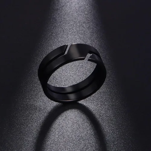 Vista 2 de LIKGREAT Anillos casuales de moda para parejas para hombres y mujeres, anillos de dedo de acero inoxidable, anillos casuales para regalo de parejas