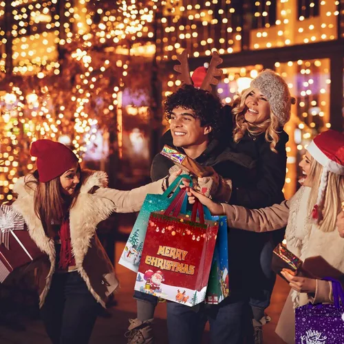 Vista 6 de Fayayuan Paquete de 16 bolsas de regalo de Navidad de tamaño mediano, bolsas reutilizables no tejidas con asas, perfectas para envoltura
