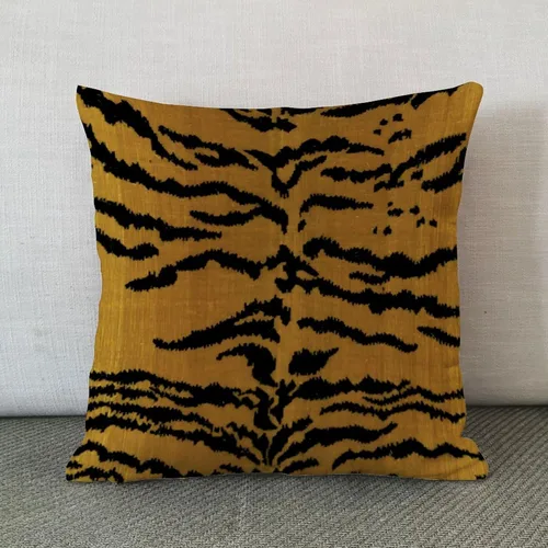 Vista 2 de Funda de almohada de terciopelo estilo chinoiserie, funda de almohada con estampado de animales de tigre, funda de almohada europea de tigre, funda
