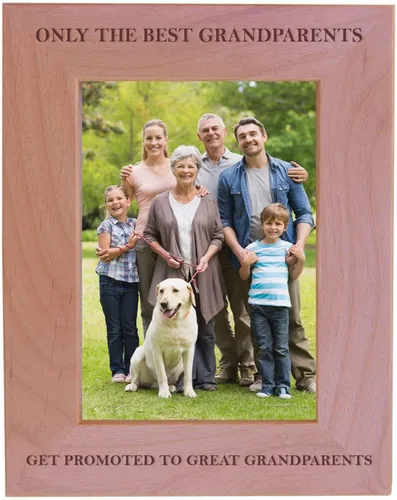 Vista 13 de CustomGiftsNow Only The Best Grandparents Get Promoted to bisabuelos. Marco de fotos de madera con capacidad para fotos de 4 x 6 pulgadas, gran