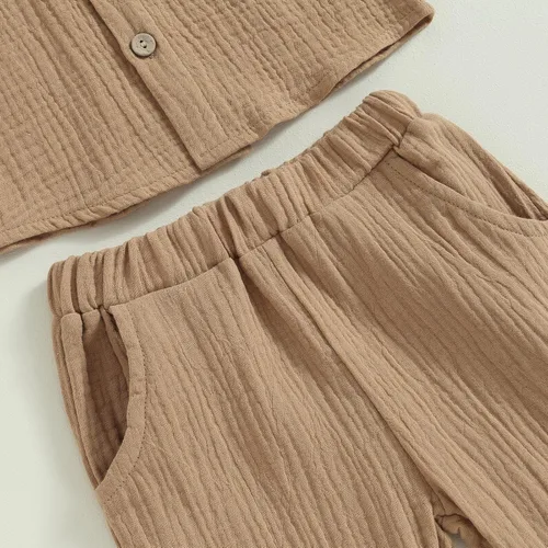 Vista 6 de Conjunto de ropa de algodón y lino de manga larga con botones y pantalones con cordón para bebé