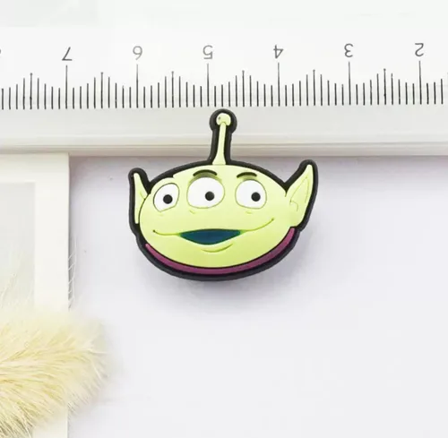 Vista 4 de Hedbitoyo Cartoon Shoe Charms for Clog Decoration Cartoon Animals Sandals Accessories for Kids Girls Boys Party's Favor