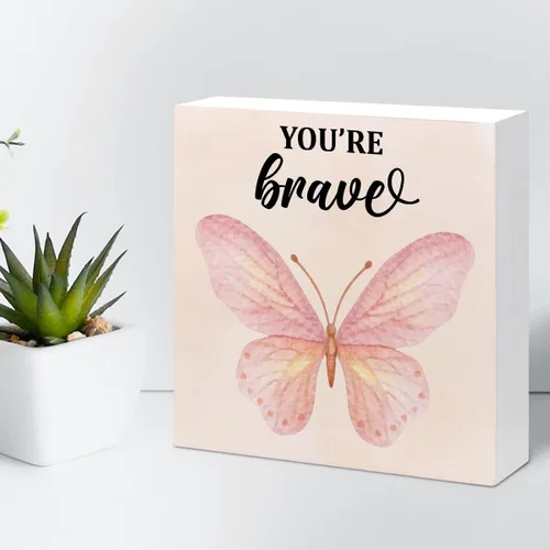 Vista 5 de Regalo inspirador, letrero de madera con texto en inglés "You're Brave Girl Positive Affirmations", decoración de escritorio motivacional con diseño