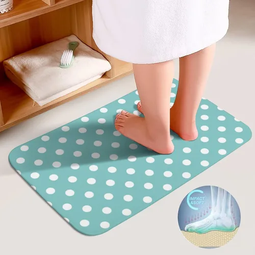 Vista 4 de Juego de 3 alfombras de baño con diseño de lunares, color azul aguamarina, antideslizante, con contorno en forma de U y tapa de inodoro