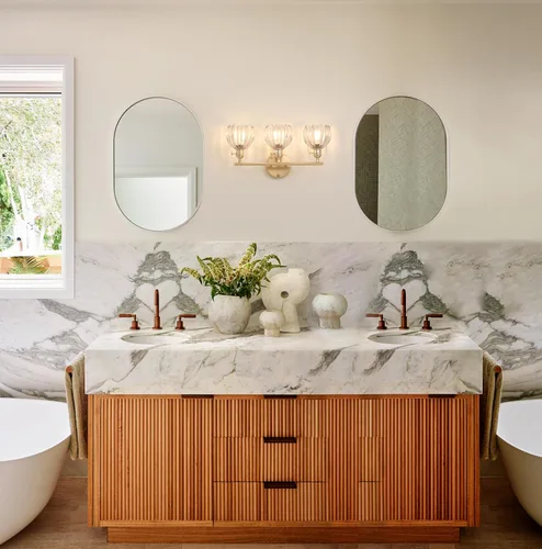 Vista 58 de Shenmoyl Lámparas de baño, lámpara de pared de 2 luces para tocador sobre espejo con pantalla de vidrio tulipán blanco para dormitorio, sala