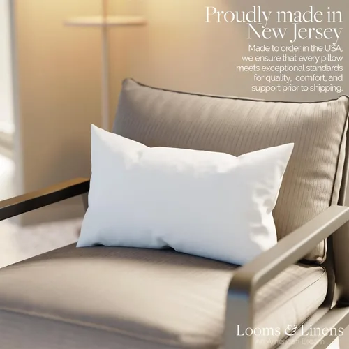 Vista 3 de Looms and Linens - Juego de 4 almohadas lumbares de 12 x 16 pulgadas con relleno alternativo de plumón, almohada hecha en Estados Unidos