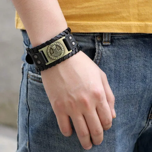 Vista 3 de GelConnie - Pulsera de piel con amuleto vikingo y talismán escandinavo celta pagano