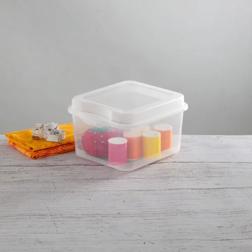 Vista 5 de Sterilite FlipTop, contenedor de almacenamiento pequeño apilable con tapa con bisagras, contenedor de plástico para organizar el escritorio