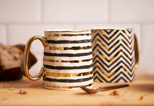 Vista 4 de KooK Tazas de café, juego de tazas de café, tazas negras y doradas, porcelana, tazas de té con asas, diseño geométrico con detalles dorados Curved