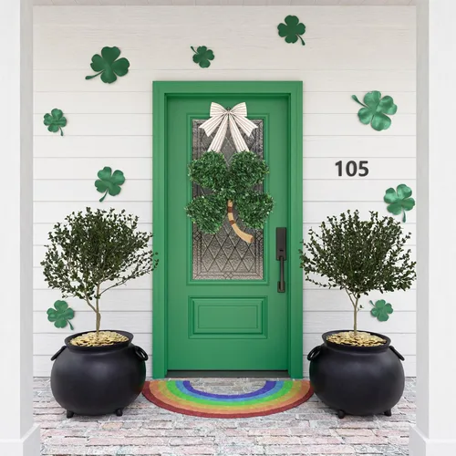Vista 2 de DAZONGE Decoraciones del día de San Patricio, corona de trébol del día de San Patricio, guirnalda de puerta verde del día de San Patricio