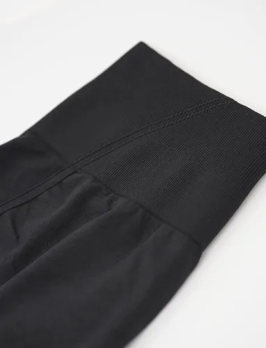 Vista 7 de Pantalones cortos de entrenamiento sin costuras para mujer, cintura alta, levantamiento de glúteos, pantalones cortos deportivos de yoga sin esfuerzo